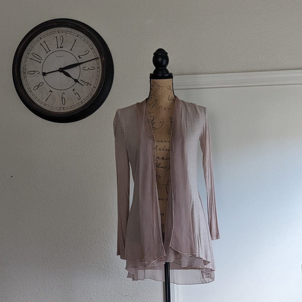 Nina Kendosa Cardigan